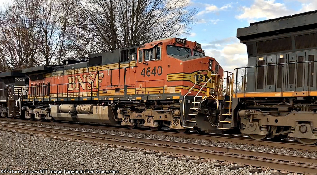 BNSF 4640